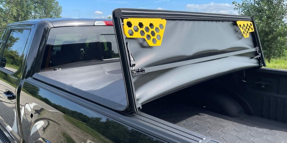 Which Jeep Gladiator Bed Cover Should You Buy?